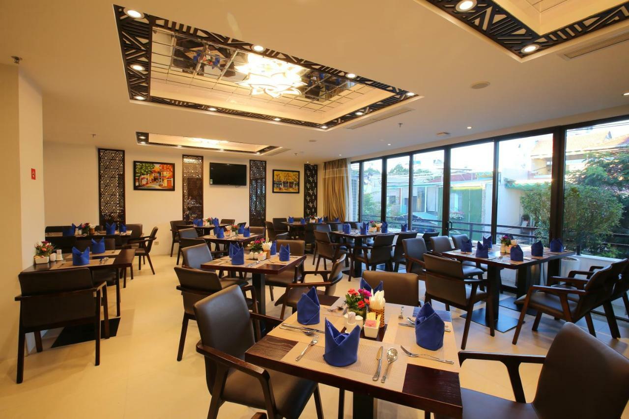 Aloha Hotel Nha Trang Buitenkant foto